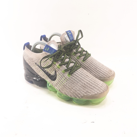 Nike Shoes - Nike Air  Vapor Max Sneakers Women's Size 8